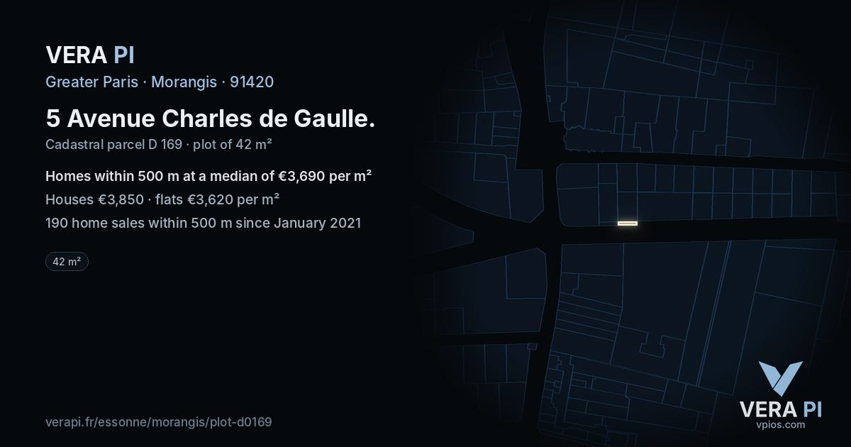 5 Avenue Charles de Gaulle, Morangis at night – the plot lit, the parcels around coloured by the prices near them