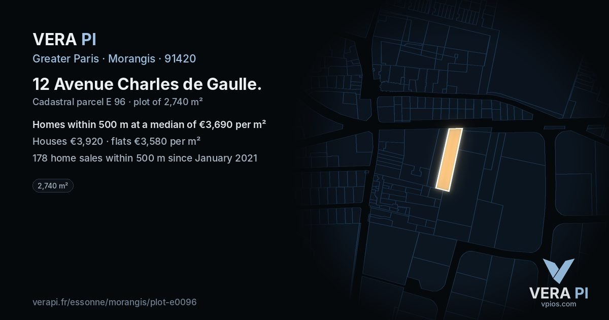 12 Avenue Charles de Gaulle, Morangis at night – the plot lit, the parcels around coloured by the prices near them