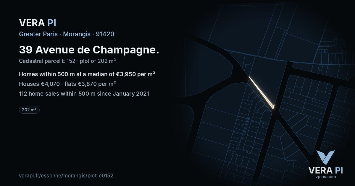 39 Avenue de Champagne, Morangis at night – the plot lit, the parcels around coloured by the prices near them