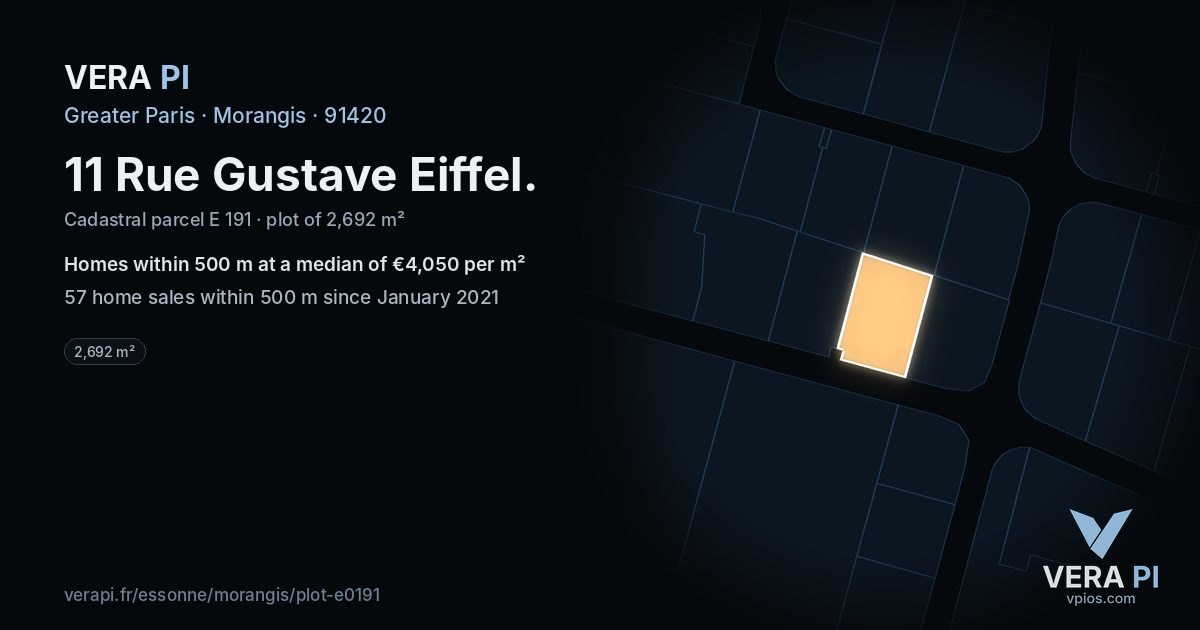 11 Rue Gustave Eiffel, Morangis at night – the plot lit, the parcels around coloured by the prices near them