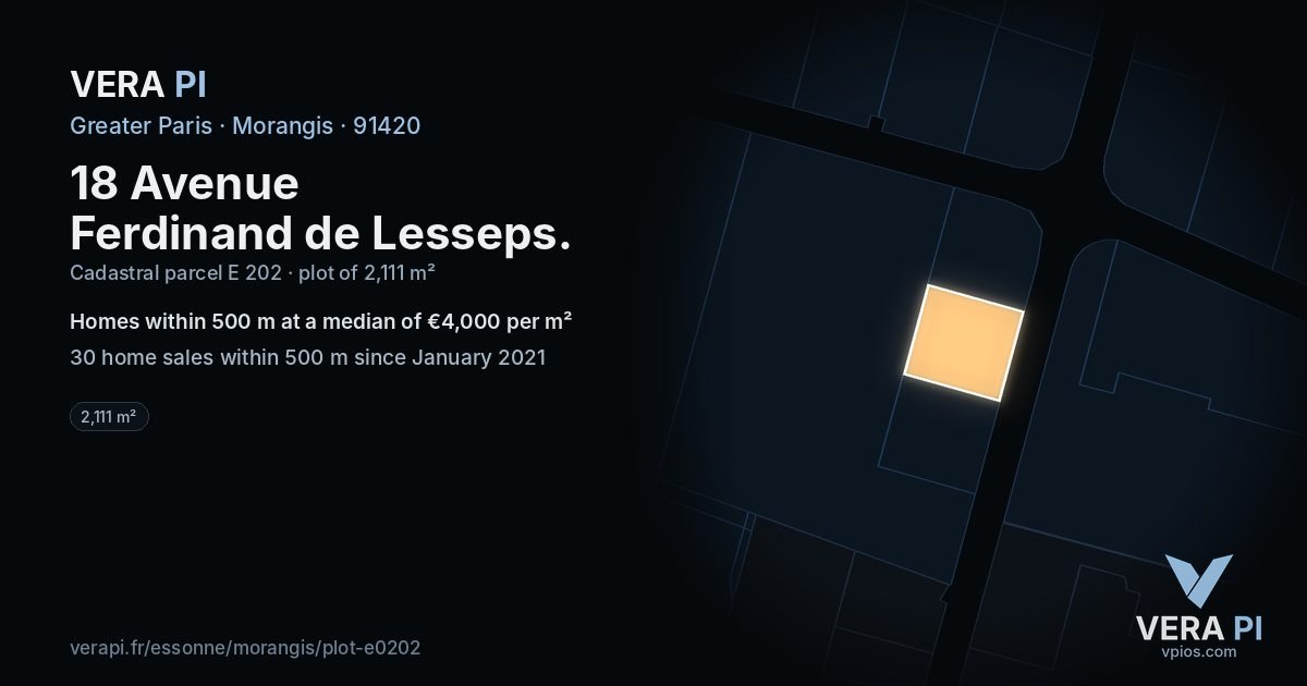 18 Avenue Ferdinand de Lesseps, Morangis at night – the plot lit, the parcels around coloured by the prices near them