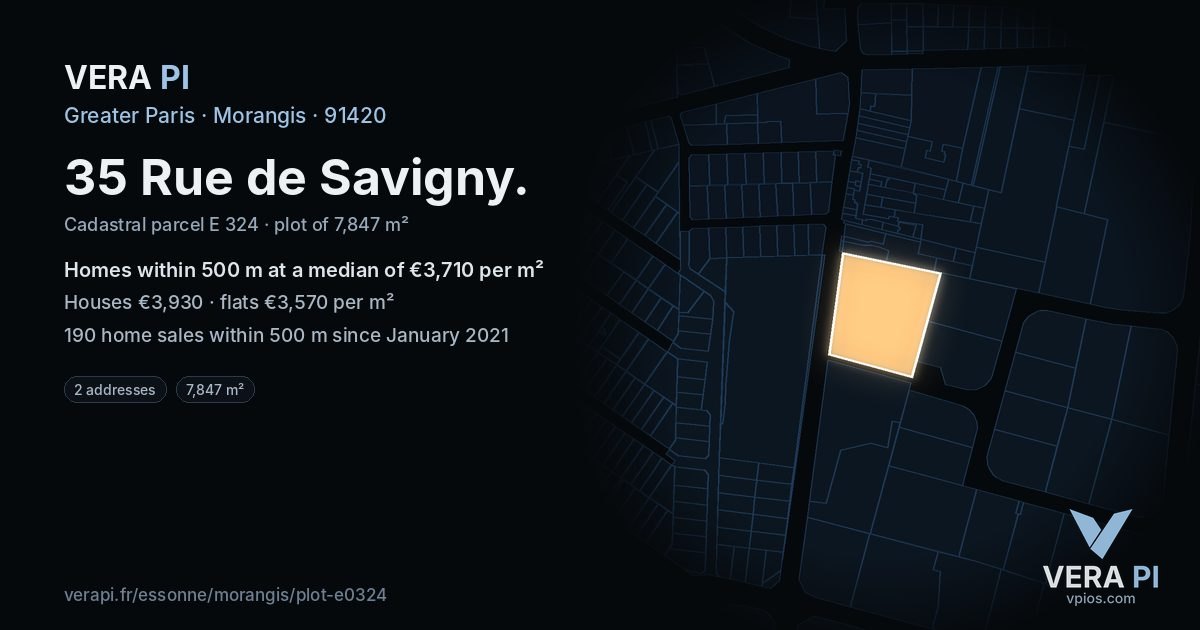 35 Rue de Savigny, Morangis at night – the plot lit, the parcels around coloured by the prices near them