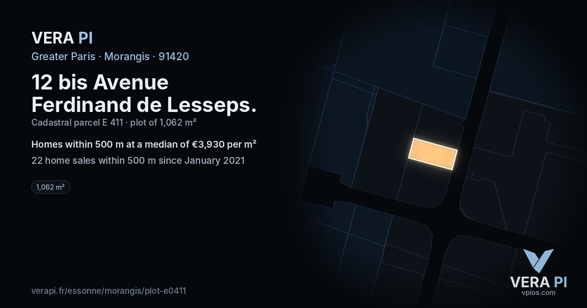12 bis Avenue Ferdinand de Lesseps, Morangis at night – the plot lit, the parcels around coloured by the prices near them