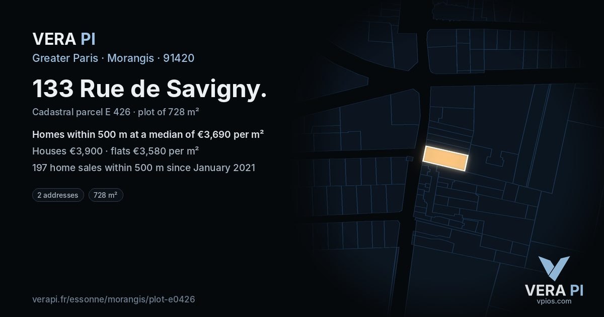 133 Rue de Savigny, Morangis at night – the plot lit, the parcels around coloured by the prices near them