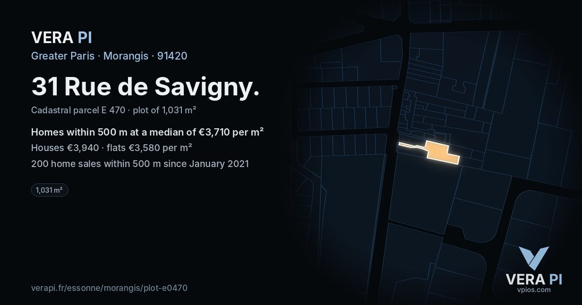 31 Rue de Savigny, Morangis at night – the plot lit, the parcels around coloured by the prices near them