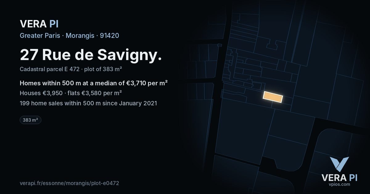 27 Rue de Savigny, Morangis at night – the plot lit, the parcels around coloured by the prices near them