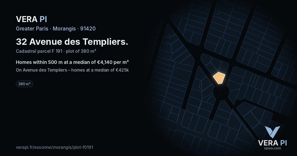 32 Avenue des Templiers, Morangis at night – the plot lit, the parcels around coloured by the prices near them