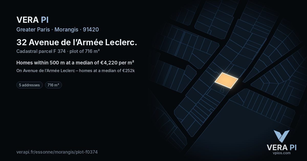 32 Avenue de l’Armée Leclerc, Morangis at night – the plot lit, the parcels around coloured by the prices near them