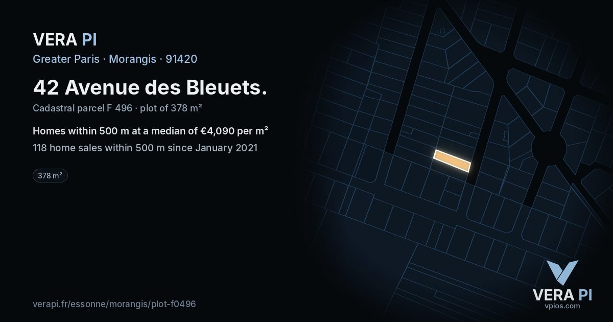 42 Avenue des Bleuets, Morangis at night – the plot lit, the parcels around coloured by the prices near them