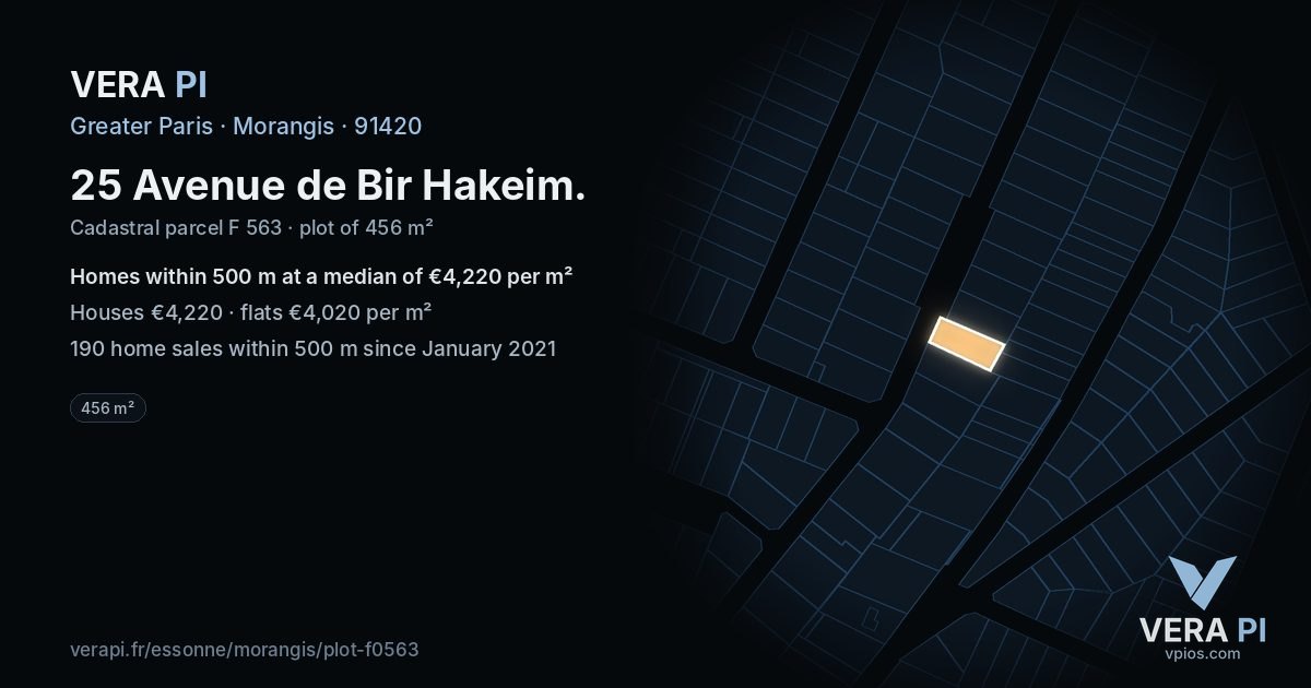 25 Avenue de Bir Hakeim, Morangis at night – the plot lit, the parcels around coloured by the prices near them