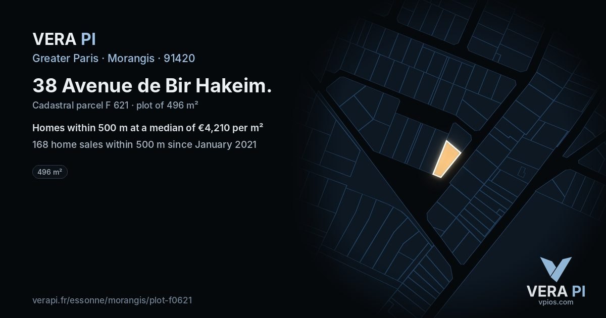 38 Avenue de Bir Hakeim, Morangis at night – the plot lit, the parcels around coloured by the prices near them