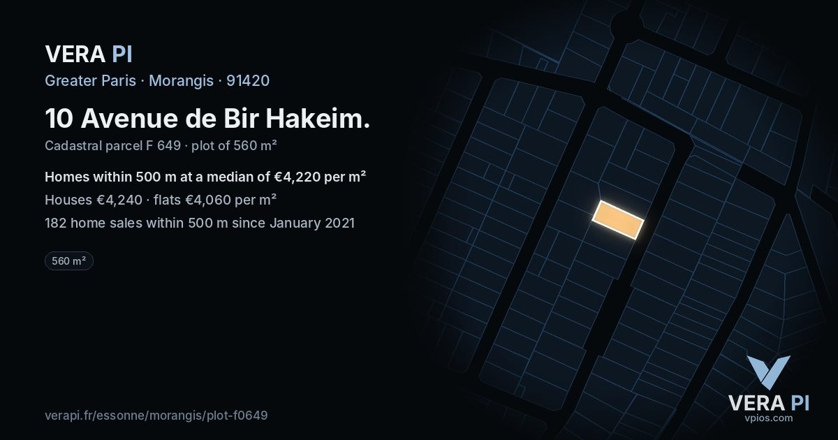 10 Avenue de Bir Hakeim, Morangis at night – the plot lit, the parcels around coloured by the prices near them