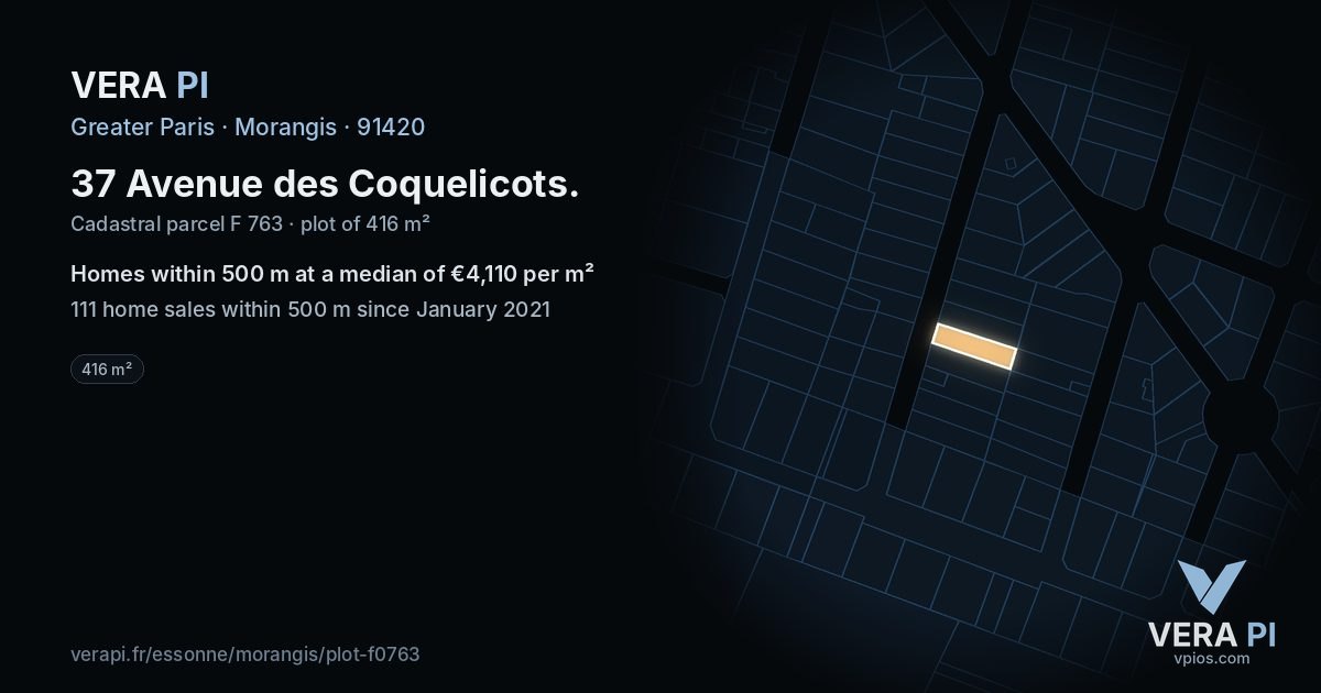 37 Avenue des Coquelicots, Morangis at night – the plot lit, the parcels around coloured by the prices near them