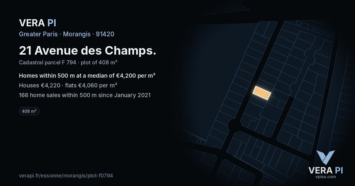 21 Avenue des Champs, Morangis at night – the plot lit, the parcels around coloured by the prices near them