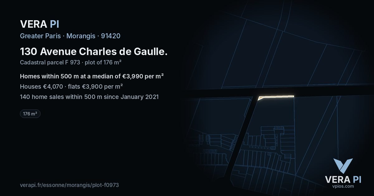 130 Avenue Charles de Gaulle, Morangis at night – the plot lit, the parcels around coloured by the prices near them