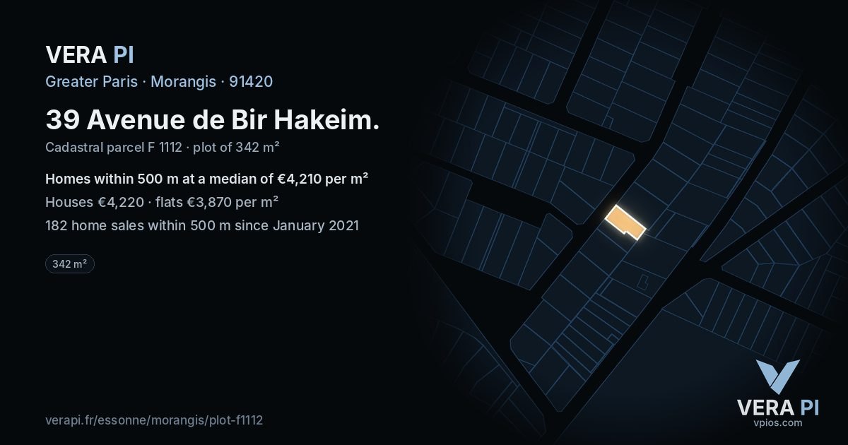 39 Avenue de Bir Hakeim, Morangis at night – the plot lit, the parcels around coloured by the prices near them