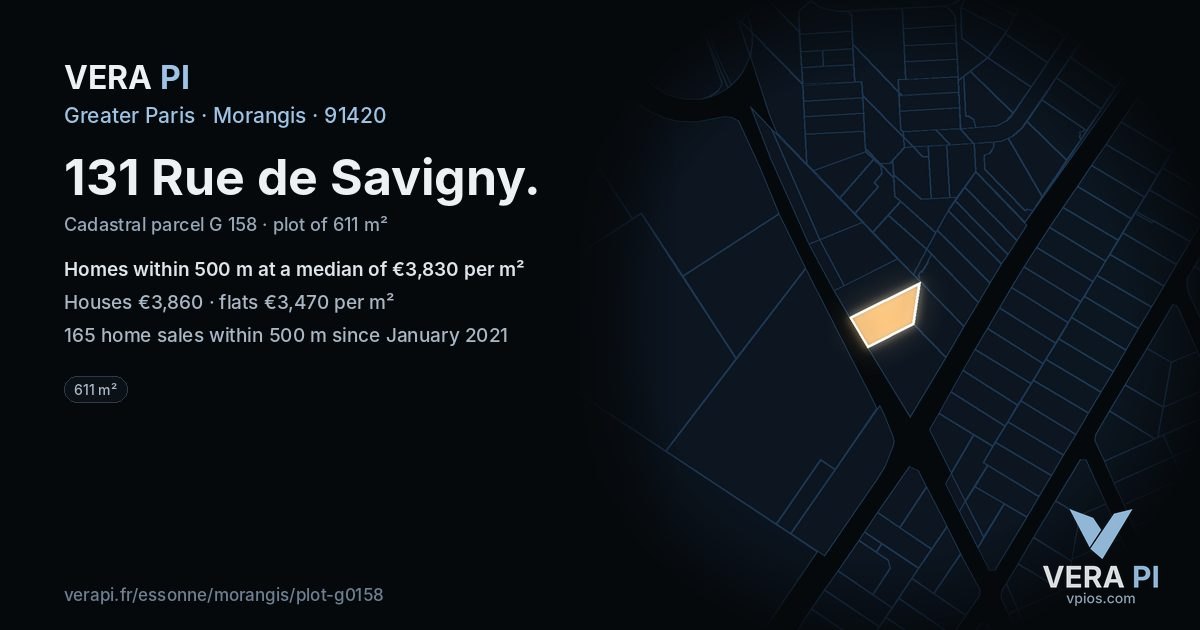 131 Rue de Savigny, Morangis at night – the plot lit, the parcels around coloured by the prices near them