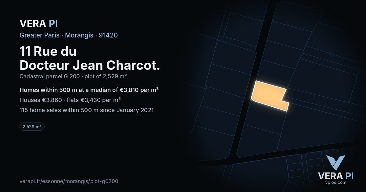 11 Rue du Docteur Jean Charcot, Morangis at night – the plot lit, the parcels around coloured by the prices near them