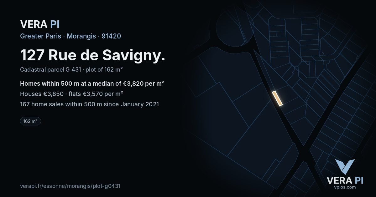 127 Rue de Savigny, Morangis at night – the plot lit, the parcels around coloured by the prices near them