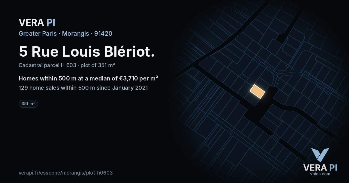 5 Rue Louis Blériot, Morangis at night – the plot lit, the parcels around coloured by the prices near them