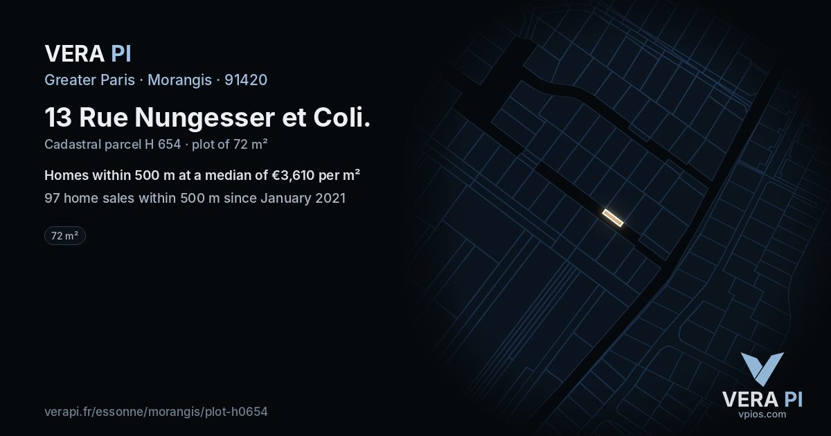 13 Rue Nungesser et Coli, Morangis at night – the plot lit, the parcels around coloured by the prices near them
