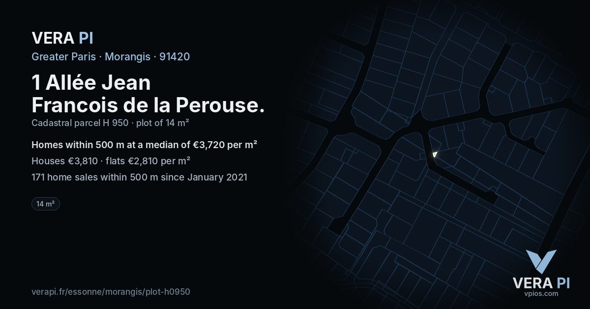 1 Allée Jean Francois de la Perouse, Morangis at night – the plot lit, the parcels around coloured by the prices near them