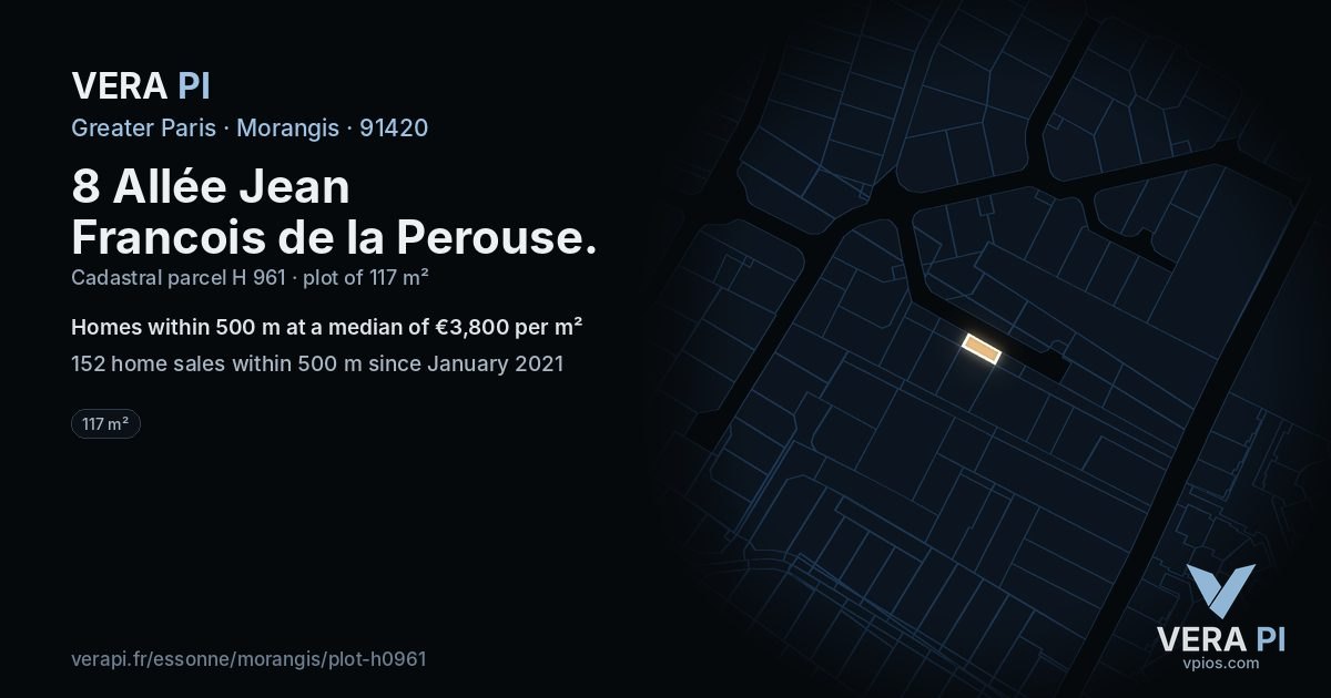 8 Allée Jean Francois de la Perouse, Morangis at night – the plot lit, the parcels around coloured by the prices near them