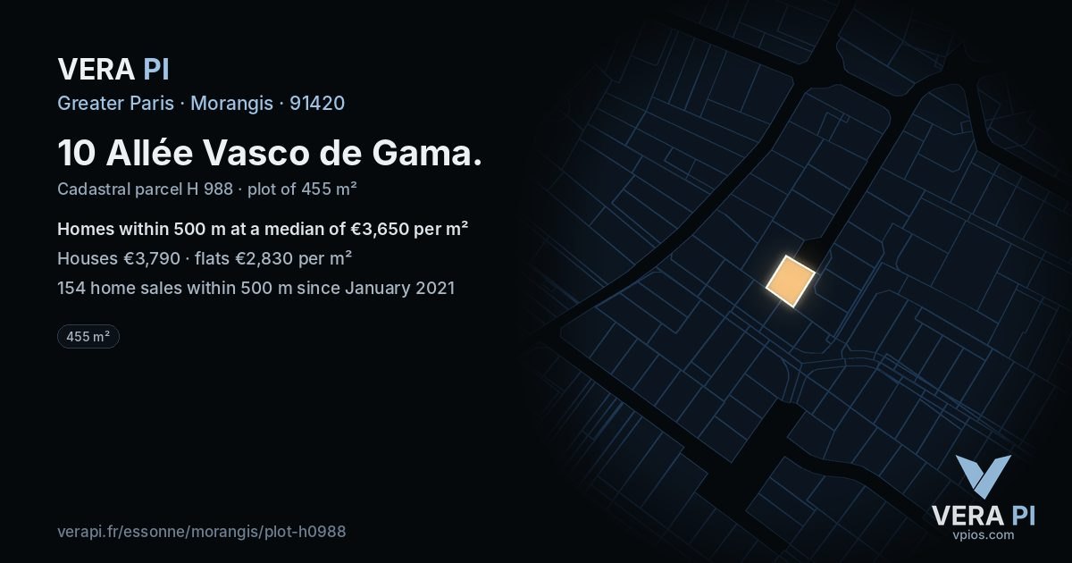 10 Allée Vasco de Gama, Morangis at night – the plot lit, the parcels around coloured by the prices near them