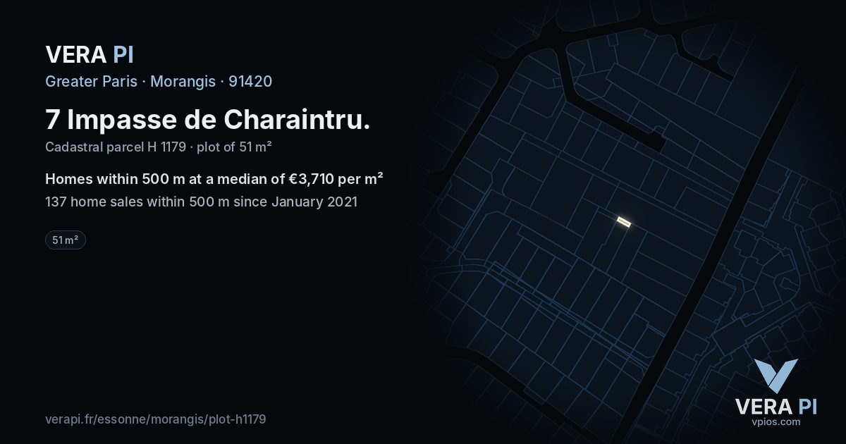 7 Impasse de Charaintru, Morangis at night – the plot lit, the parcels around coloured by the prices near them