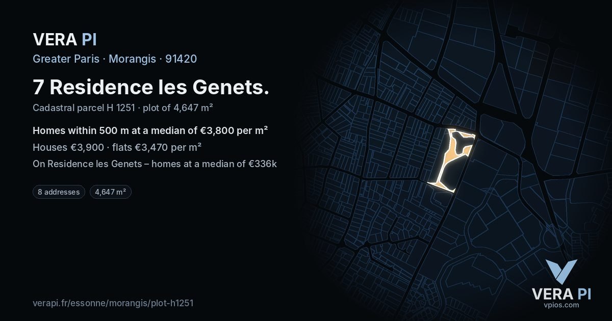 7 Residence les Genets, Morangis at night – the plot lit, the parcels around coloured by the prices near them