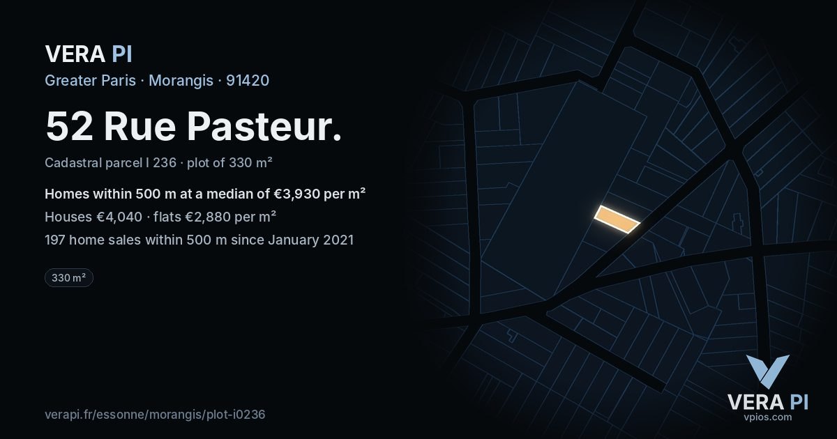 52 Rue Pasteur, Morangis at night – the plot lit, the parcels around coloured by the prices near them