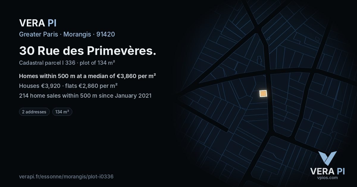 30 Rue des Primevères, Morangis at night – the plot lit, the parcels around coloured by the prices near them