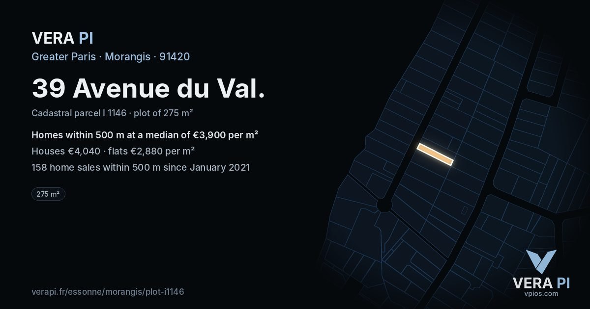 39 Avenue du Val, Morangis at night – the plot lit, the parcels around coloured by the prices near them