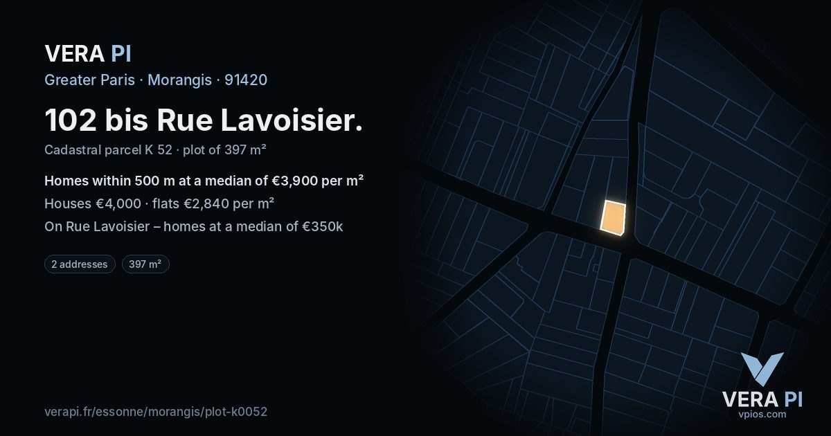 102 bis Rue Lavoisier, Morangis at night – the plot lit, the parcels around coloured by the prices near them