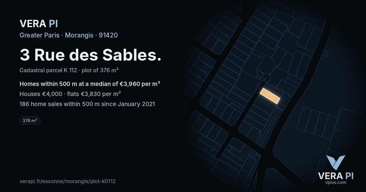 3 Rue des Sables, Morangis at night – the plot lit, the parcels around coloured by the prices near them