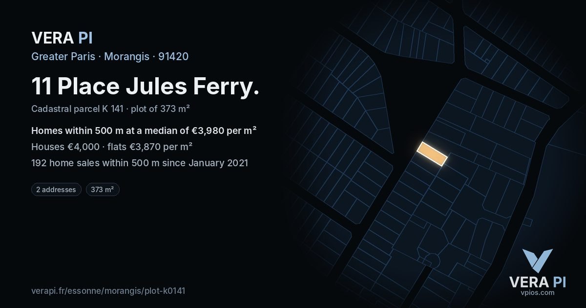 11 Place Jules Ferry, Morangis at night – the plot lit, the parcels around coloured by the prices near them