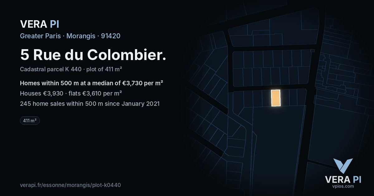 5 Rue du Colombier, Morangis at night – the plot lit, the parcels around coloured by the prices near them