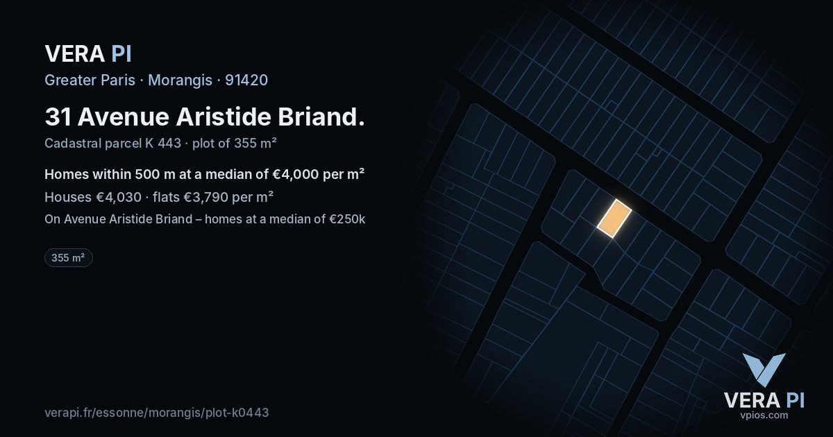 31 Avenue Aristide Briand, Morangis at night – the plot lit, the parcels around coloured by the prices near them
