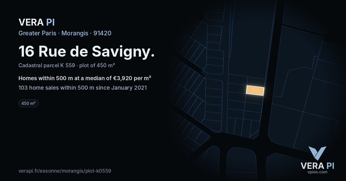 16 Rue de Savigny, Morangis at night – the plot lit, the parcels around coloured by the prices near them