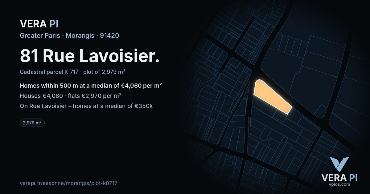 81 Rue Lavoisier, Morangis at night – the plot lit, the parcels around coloured by the prices near them