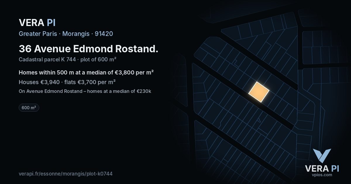 36 Avenue Edmond Rostand, Morangis at night – the plot lit, the parcels around coloured by the prices near them