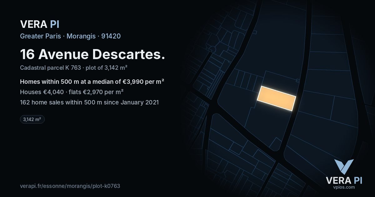 16 Avenue Descartes, Morangis at night – the plot lit, the parcels around coloured by the prices near them