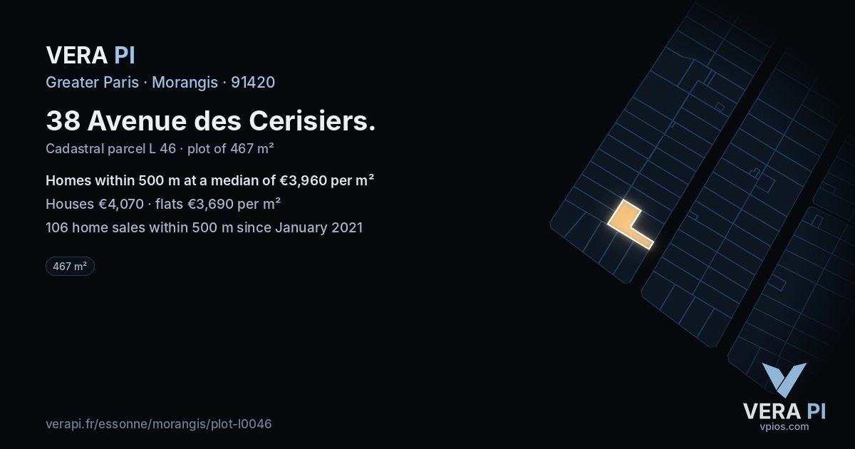 38 Avenue des Cerisiers, Morangis at night – the plot lit, the parcels around coloured by the prices near them