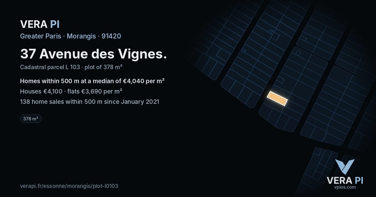37 Avenue des Vignes, Morangis at night – the plot lit, the parcels around coloured by the prices near them