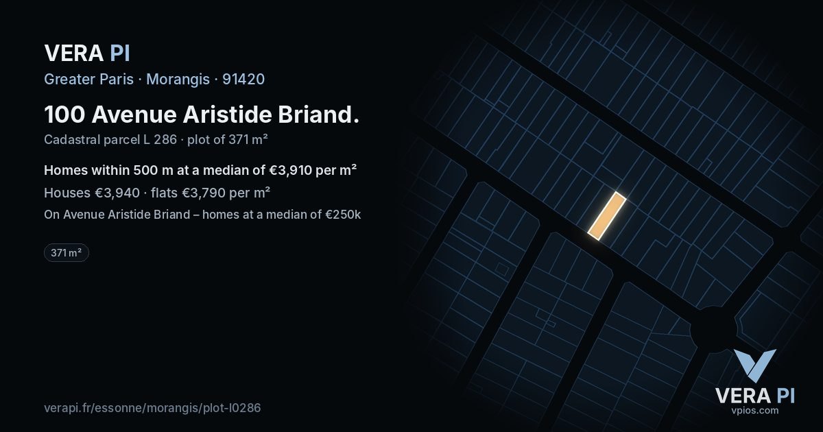100 Avenue Aristide Briand, Morangis at night – the plot lit, the parcels around coloured by the prices near them