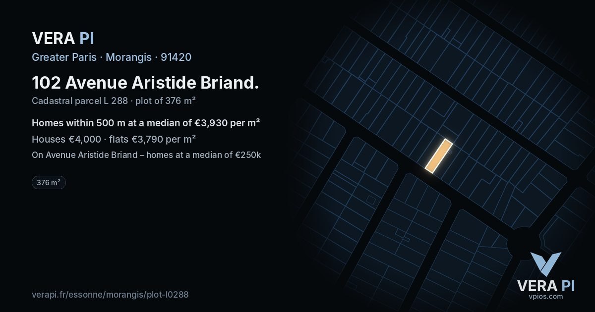 102 Avenue Aristide Briand, Morangis at night – the plot lit, the parcels around coloured by the prices near them