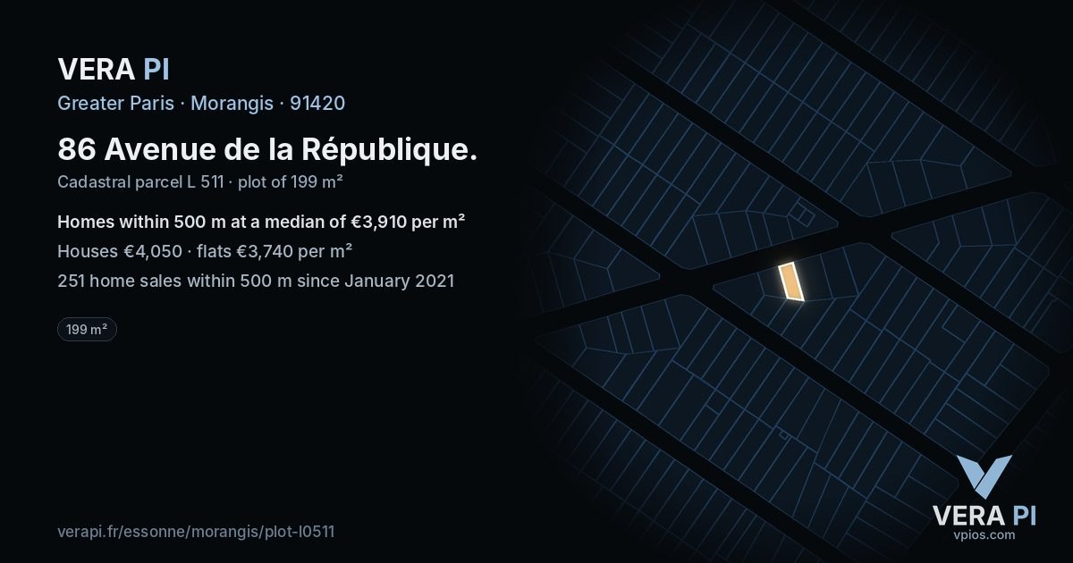 86 Avenue de la République, Morangis at night – the plot lit, the parcels around coloured by the prices near them