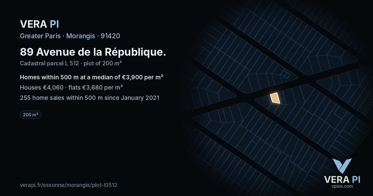 89 Avenue de la République, Morangis at night – the plot lit, the parcels around coloured by the prices near them