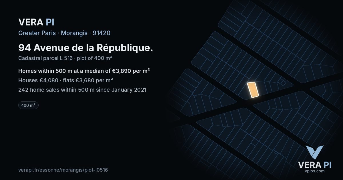 94 Avenue de la République, Morangis at night – the plot lit, the parcels around coloured by the prices near them