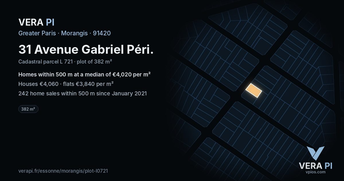 31 Avenue Gabriel Péri, Morangis at night – the plot lit, the parcels around coloured by the prices near them